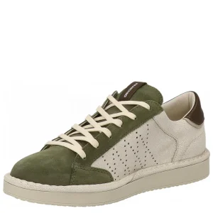 LACE-UP SHOE CRACKED
