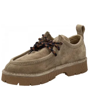 P99 LACE-UP SHOE