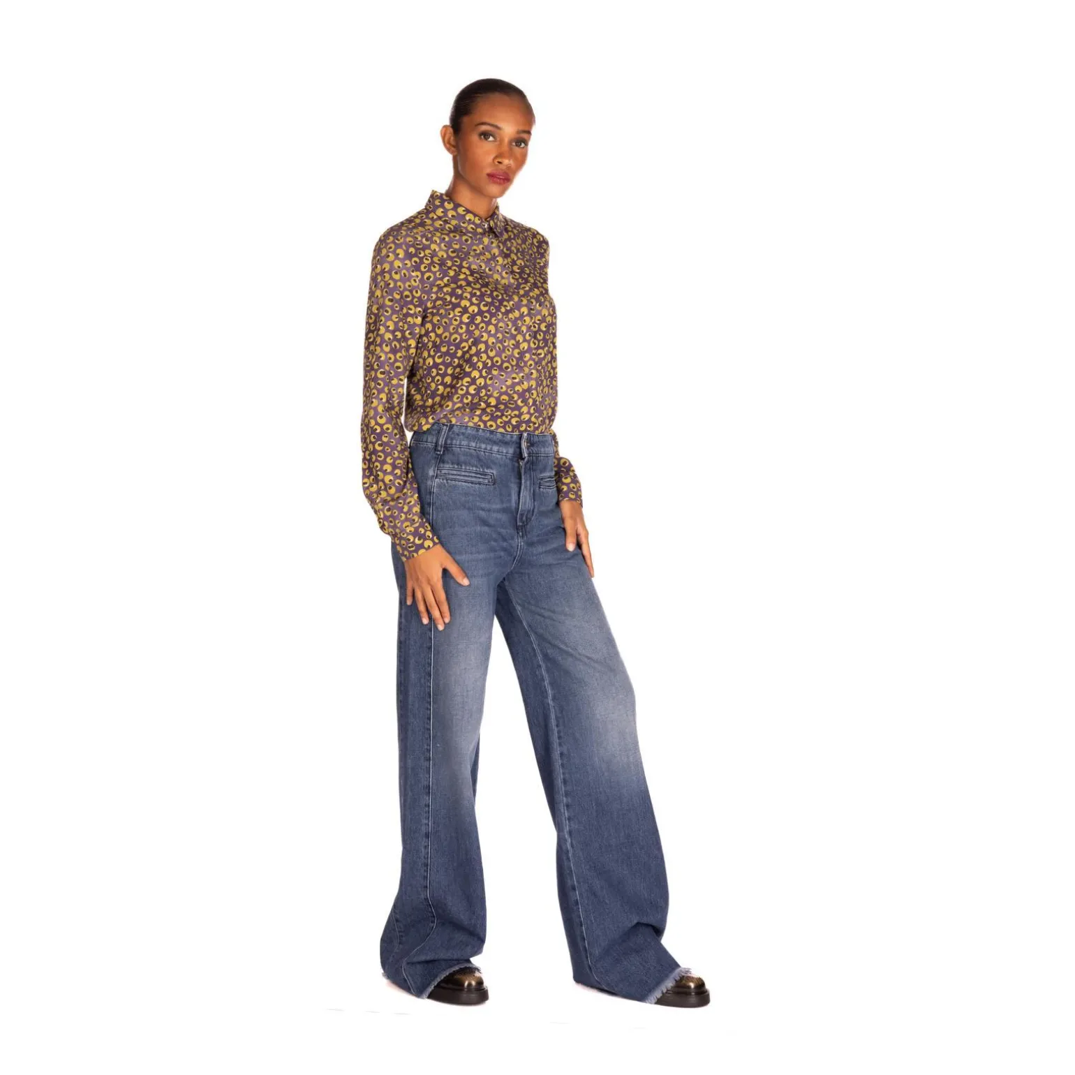 pantaloni_in_denim_2-1.webp PANTALONI IN DENIM