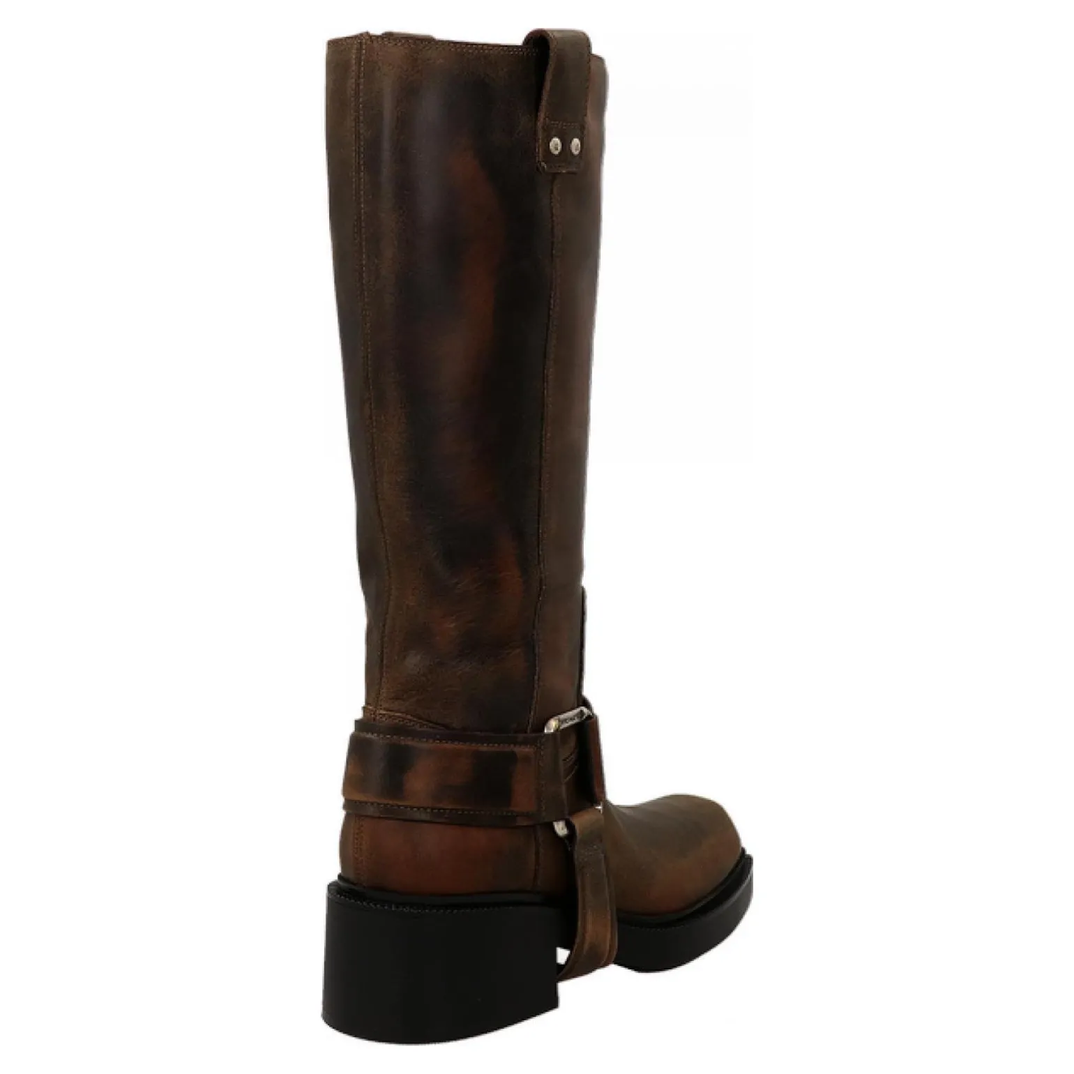 saddle_3.webp SADDLE