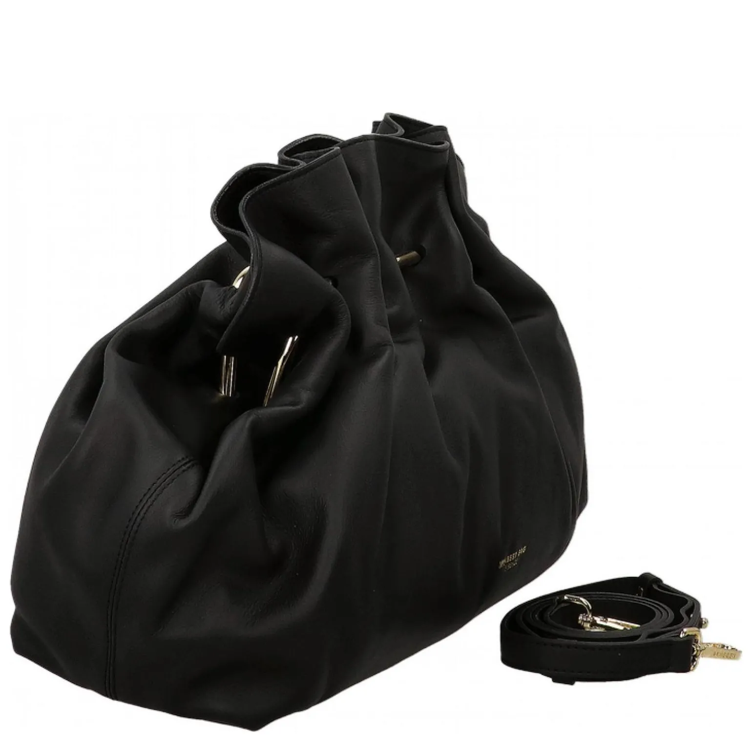 vivienne_2.webp VIVIENNE
