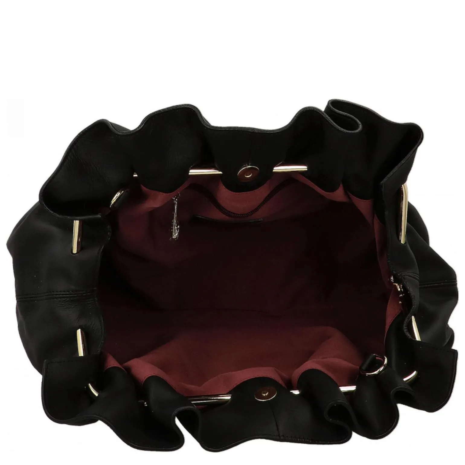 vivienne_3.webp VIVIENNE